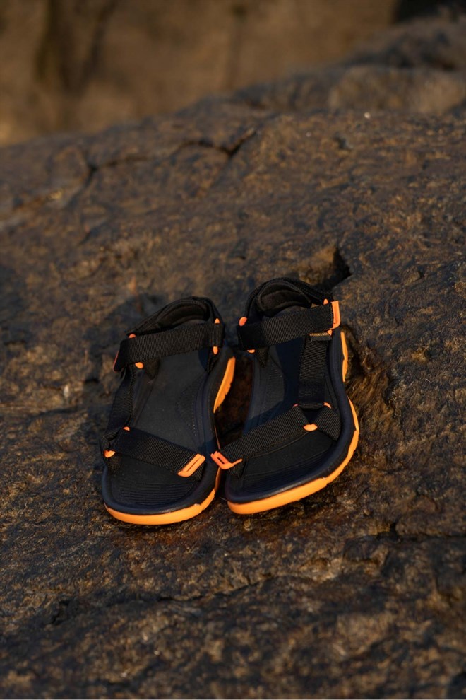 TEVA Sandalet Siyah Turuncu TEVA Sandalet Siyah Turuncu